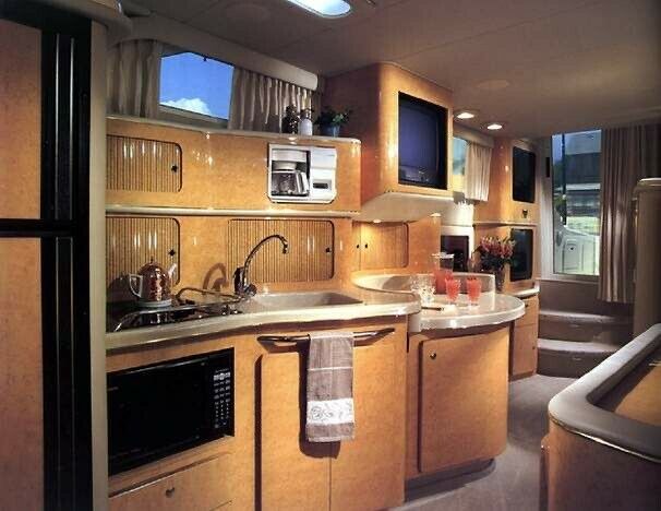 1996 Sea Ray Express Bridge 440