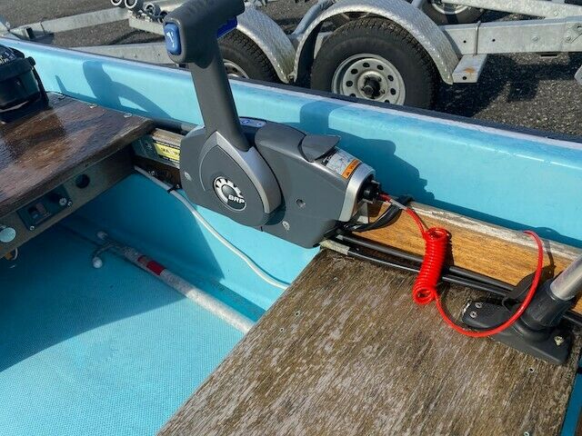 1965 Boston Whaler 13 Sport w/1987 50HP Johnson Motor & trailer