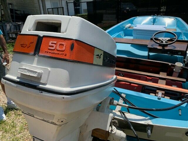 1965 Boston Whaler 13 Sport w/1987 50HP Johnson Motor & trailer