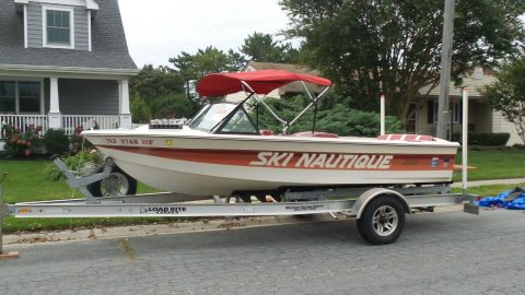1983 Correct Craft Ski Nautique model 2001 for sale