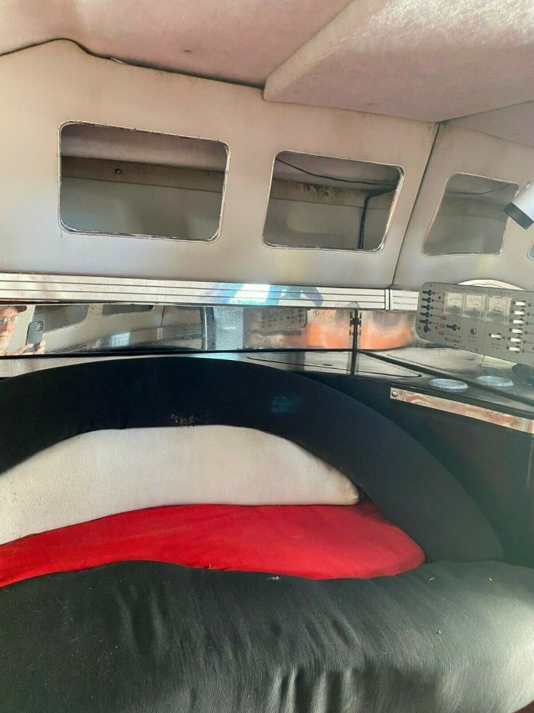 1988 Wellcraft Scarab Ninja Boat