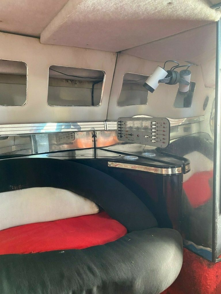 1988 Wellcraft Scarab Ninja Boat