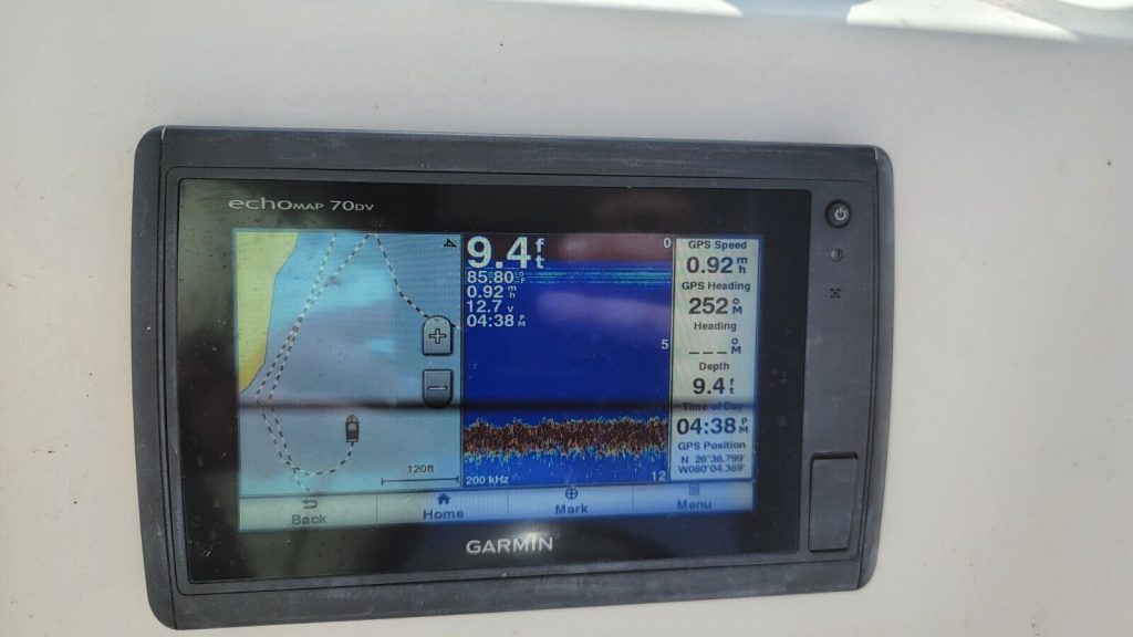 2004 Wellcraft 22 WA, YAMAHA 4stroke 225 hp with only 624 hours.