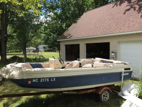 1987 Four Winns Candia 170 Located in Brighton, MI – Has Trailer for sale