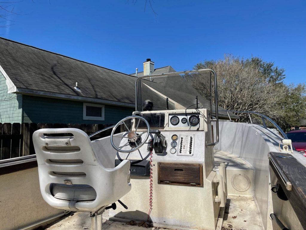 1987 Sea Ox 18’6″ Boat Located in Baton Rouge, LA – Has Trailer