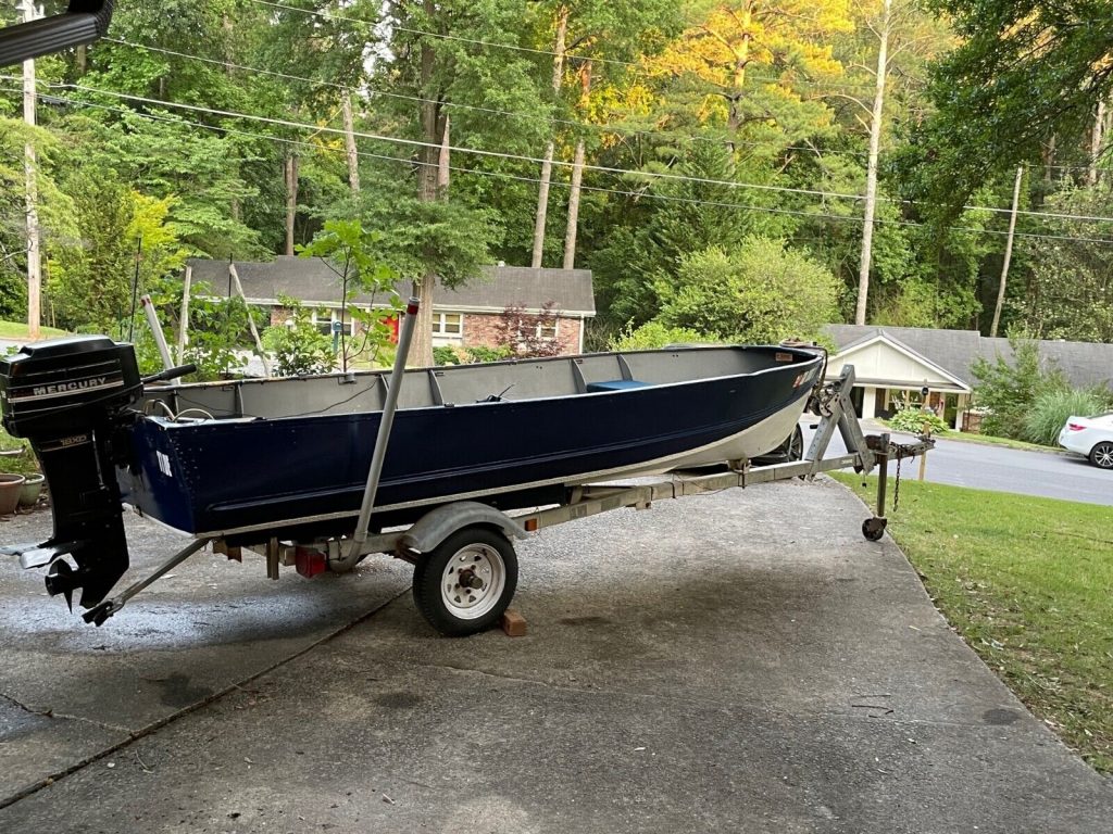 14ft V-Hull Aluminum Jon Boat with 18 HP Mercury Outboard – Fishing John