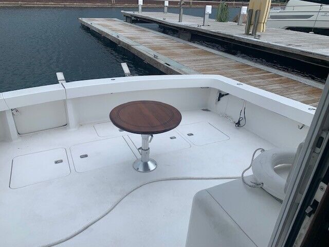 2002 Viking 55 Convertible