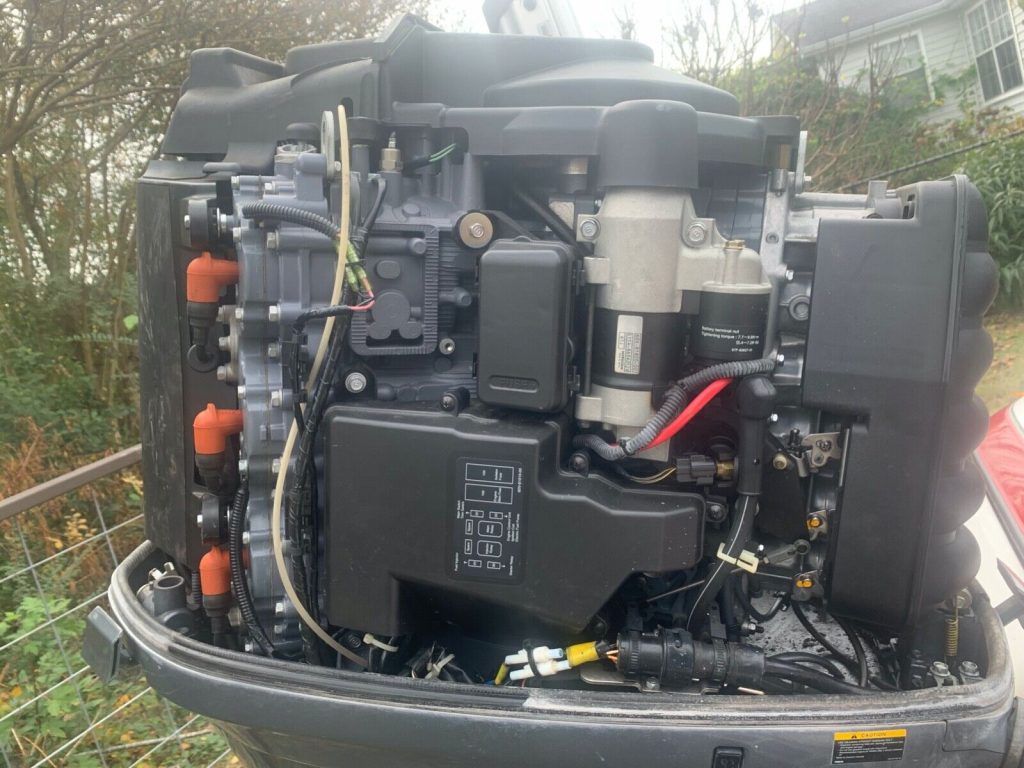 2006 Skeeter bass boat