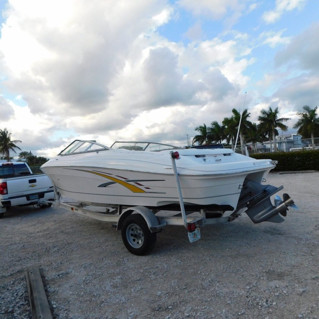 2007 Four Winns Horizon 210 Bow Rider with Loads of Upgrades and only 163 Hr
