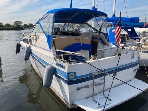 1985 Bayliner Contessa 28′ Cabin Cruiser – New Jersey for sale