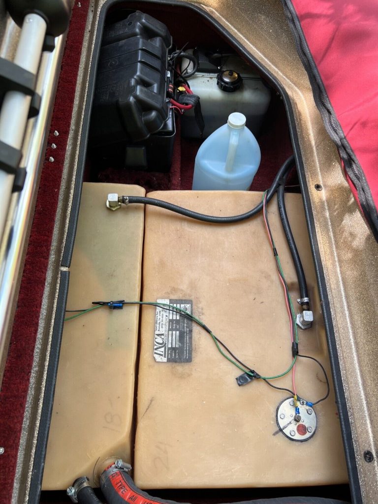 1988 Champion Fish&ski 20’1″ Boat & Trailer – Missouri