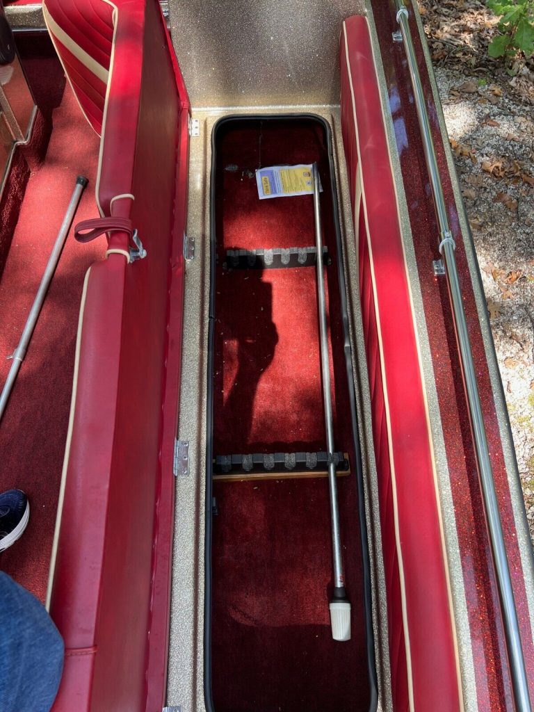 1988 Champion Fish&ski 20’1″ Boat & Trailer – Missouri