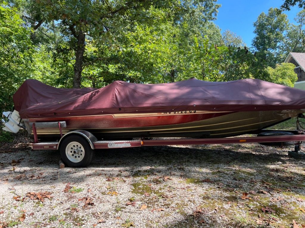 1988 Champion Fish&ski 20’1″ Boat & Trailer – Missouri