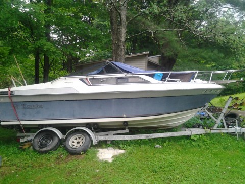 Galaxy 20 ft Inboard 140 hp for sale