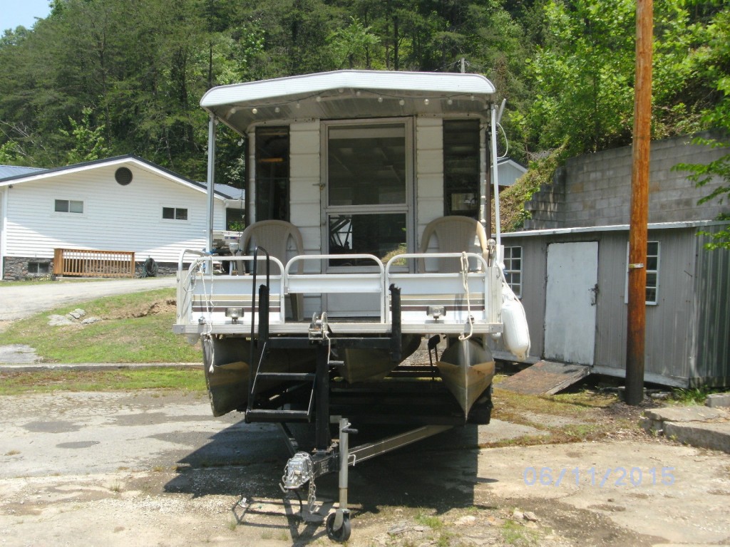 1988 SYLAN Pontoon Houseboat