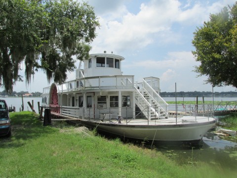 Side Wheeler Paddle boat Beresford Lady Dinner Cruise or House boat for sale