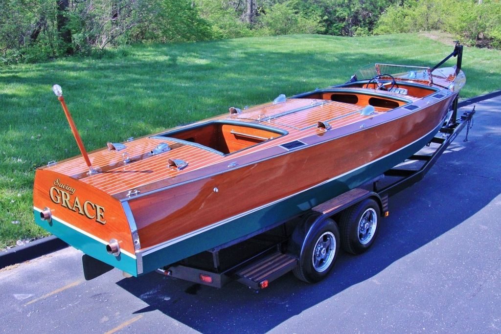 Gorgeous 1934 Hutchinson 28′ Triple Cockpit Gentleman’s Runabout