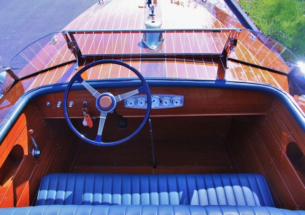 Gorgeous 1934 Hutchinson 28′ Triple Cockpit Gentleman’s Runabout