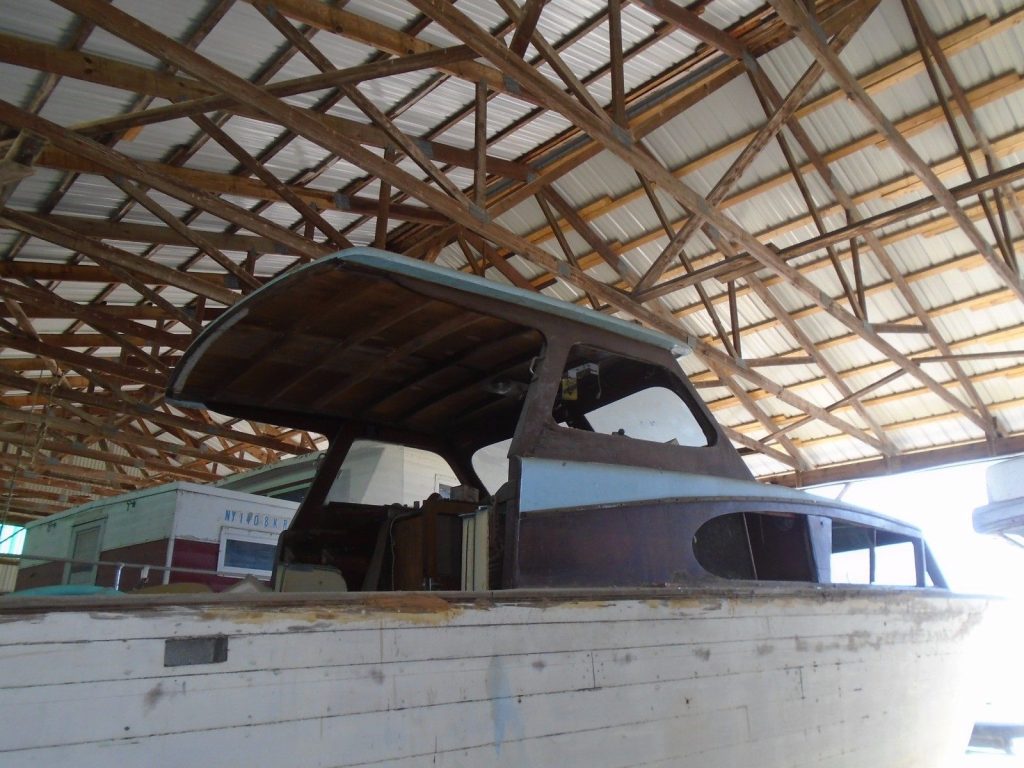 1957 Richardson Express Wooden boat