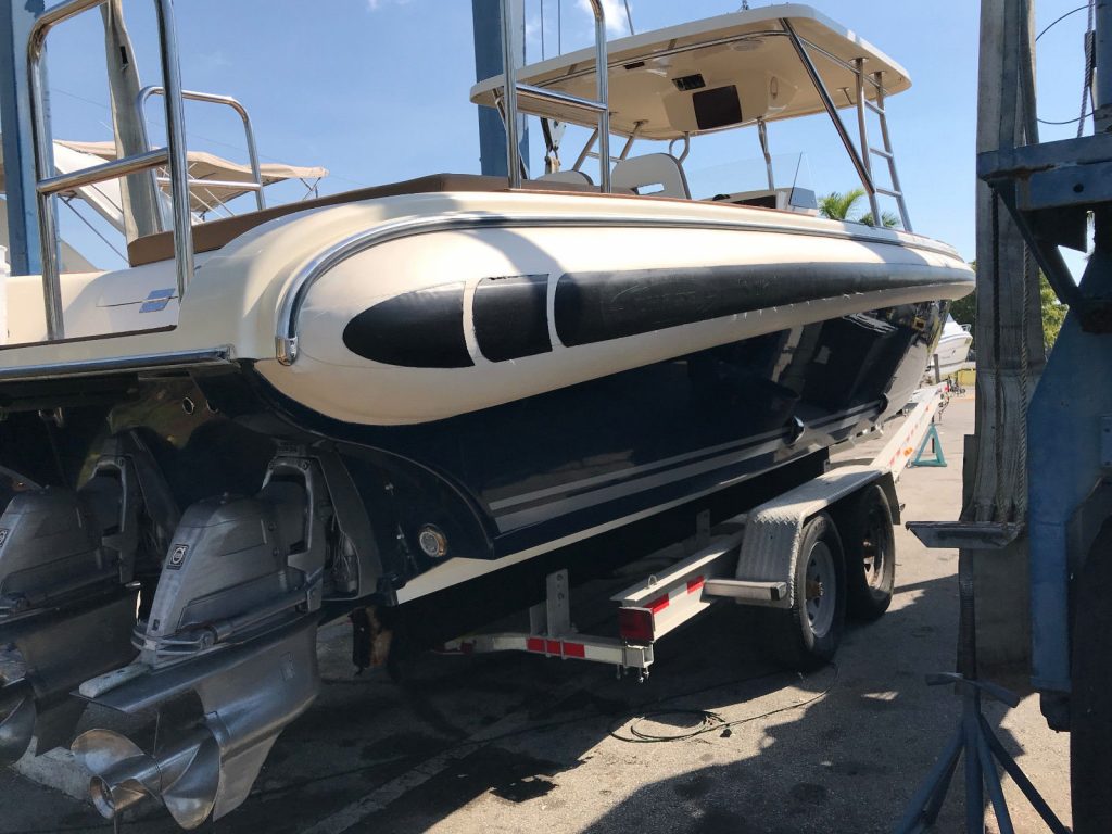 2008 Novurania 31 Chase Turbo Diesel Center Console