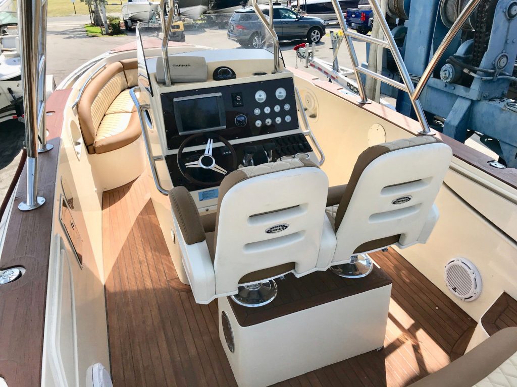 2008 Novurania 31 Chase Turbo Diesel Center Console