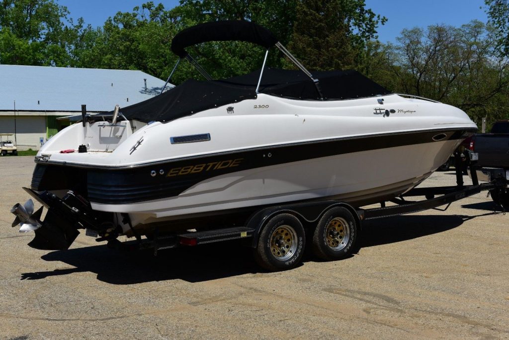 2001 Ebbtide 2300 Sport Cuddy Mystique Cruiser Boat