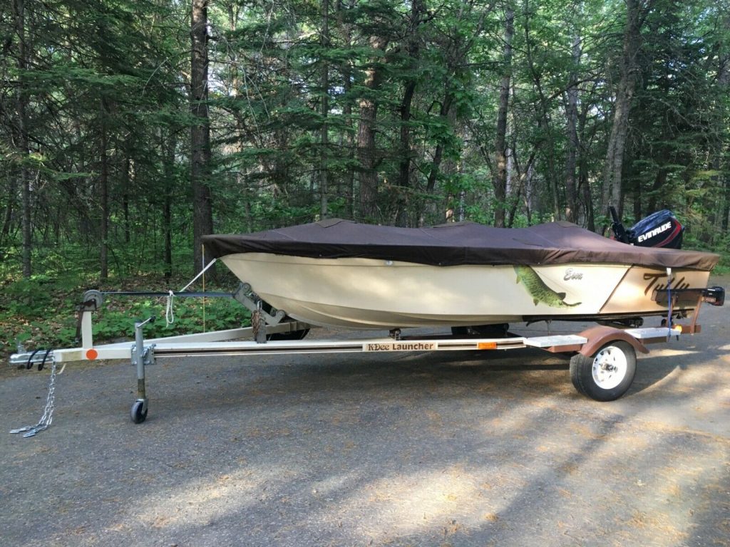 1985 Tuffy Resort 150 w/ 2014 25hp Evinrude E tec Approximately 10 Hours use.