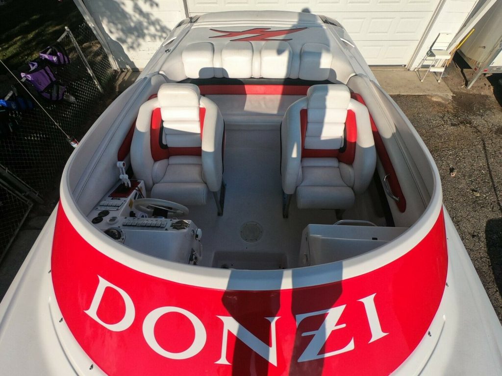 1999 Donzi ZX Cabin Powerboat
