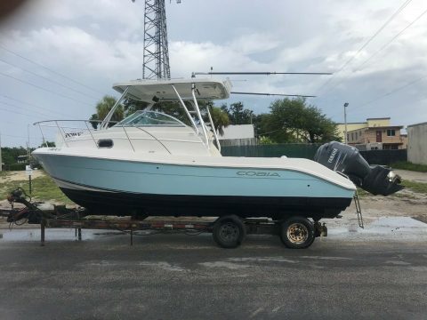 2008 Cobia 256 EXP, Powered by twin Yamaha 4 Strokes for sale