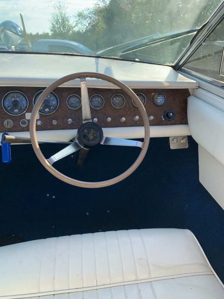 1972 22 Coronado Century Speed boat all Original with Chrysler 440 375hp inboard