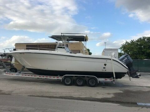 2002 Century 3200 Center Console with twin 300 Yamaha Outboards for sale