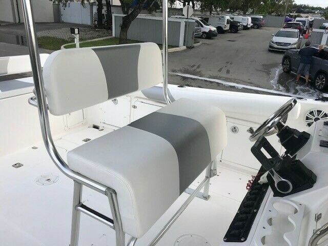 2002 Century 3200 Center Console with twin 300 Yamaha Outboards