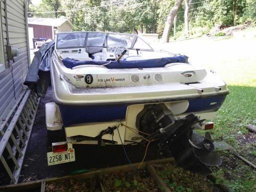 2006 Bayliner 175 Located in Mchenry, IL – Has Trailer
