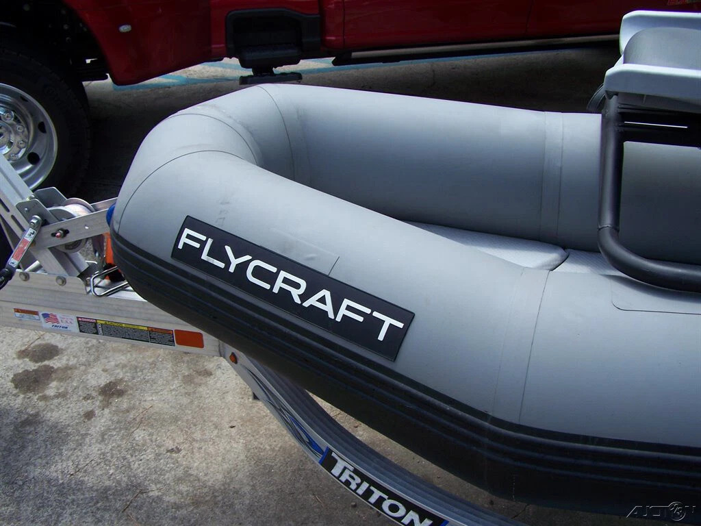 2019 Stealth 2.0 Flycraft Fishing BOAT WITH Trailer