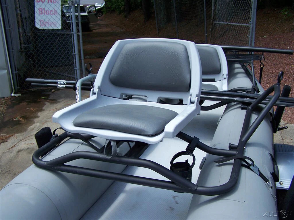 2019 Stealth 2.0 Flycraft Fishing BOAT WITH Trailer